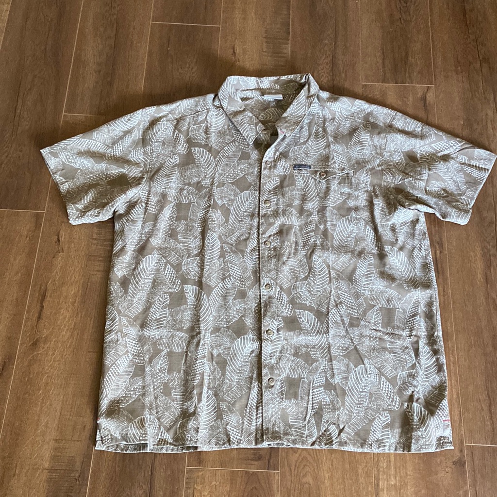 Casual Lightweight Button Down